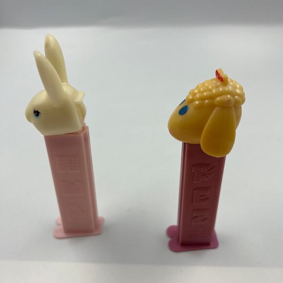 Vintage PEZ Dispensers Easter Lamb & Easter Bunny Rabbit Made In Yugoslavia - Picture 9 of 10